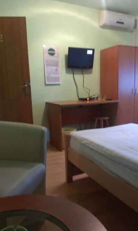 Apartments & Rooms Korzo Slavonski Brod Room photo