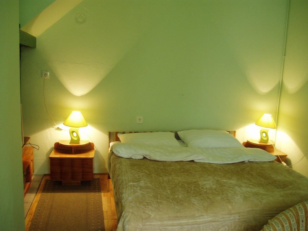 Apartments & Rooms Korzo Slavonski Brod Exterior photo